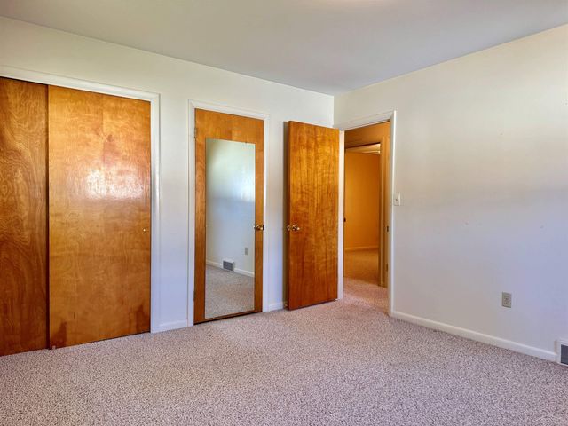 835 Wheelock Drive, Freeland, MI 48623