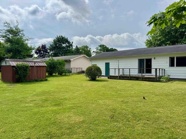 835 Wheelock Drive, Freeland, MI 48623