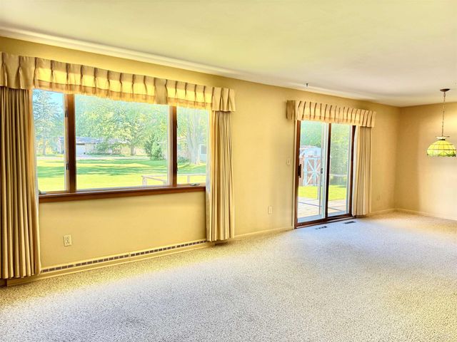 835 Wheelock Drive, Freeland, MI 48623