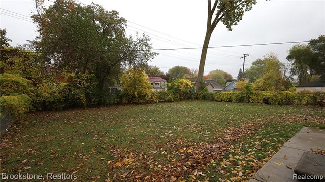 11357 Fisher Avenue, Warren, MI 48089