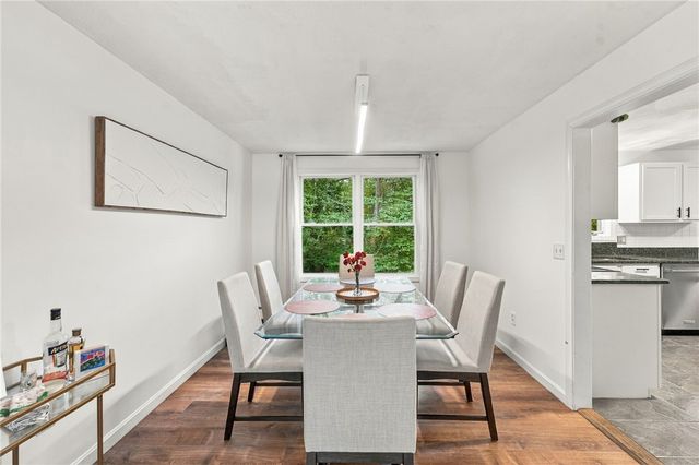 93 Pilgrim Avenue, Coventry, RI 02816