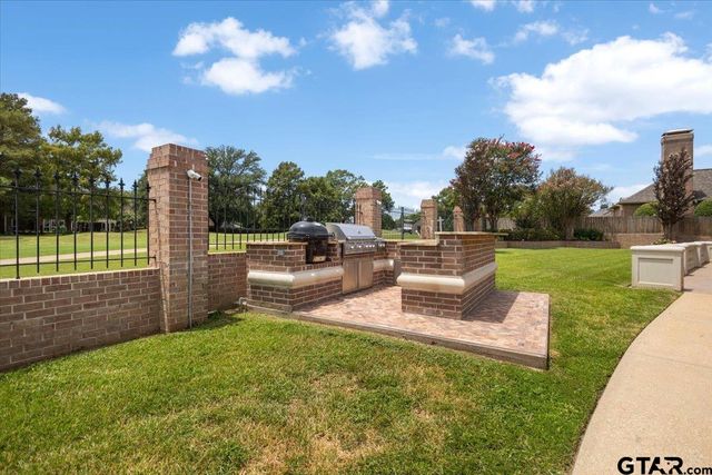 7005 Gleneagles Dr, Tyler, TX 75703