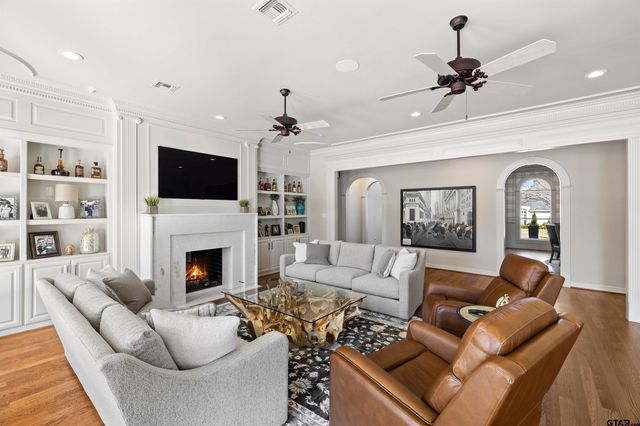 7005 Gleneagles Dr, Tyler, TX 75703