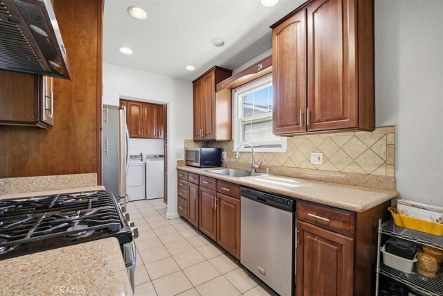 7849 La Habra, Buena Park, CA 90620