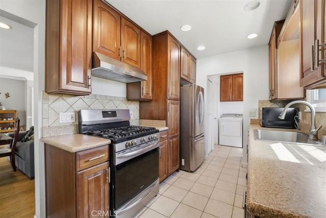 7849 La Habra, Buena Park, CA 90620