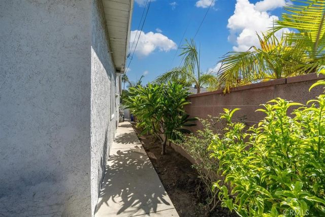 7849 La Habra, Buena Park, CA 90620