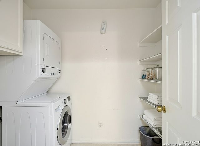 5643 Lovett Oaks, San Antonio, TX 78218