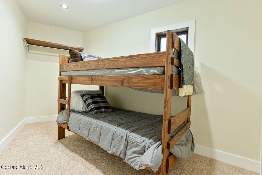 98 Chutes Ln, Sandpoint, ID 83864 photo 16