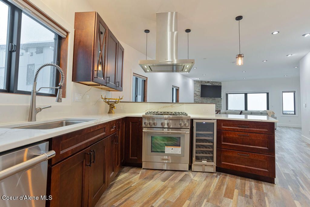 98 Chutes Ln, Sandpoint, ID 83864 photo 3