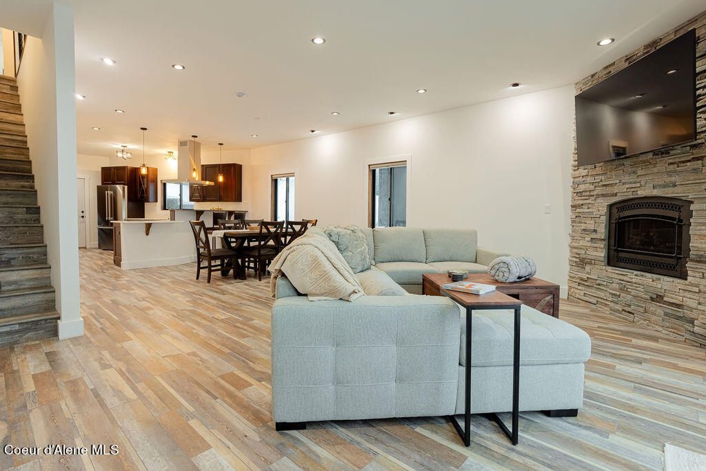 98 Chutes Ln, Sandpoint, ID 83864 photo 7