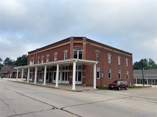101 W Liberty Street, Farmington, MO 63640