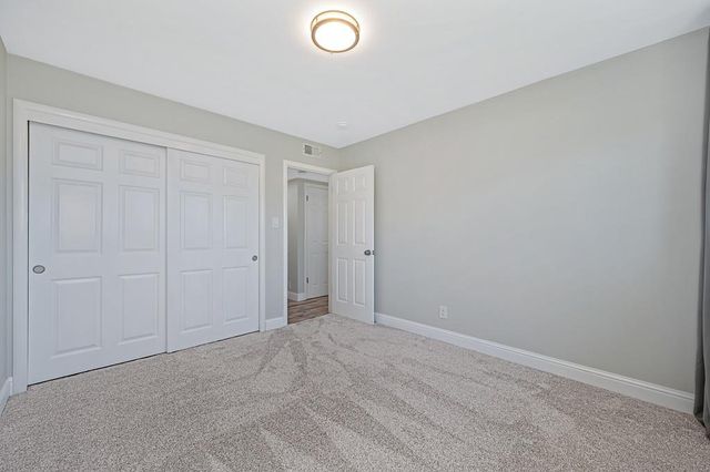 7284 Farm Dale Way, Sacramento, CA 95831