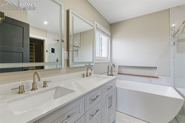 890 Point Of The Pines Drive, Colorado Springs, CO 80919