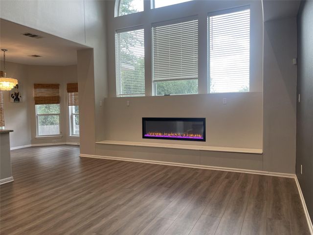4323 Angelico LN, Round Rock, TX 78681