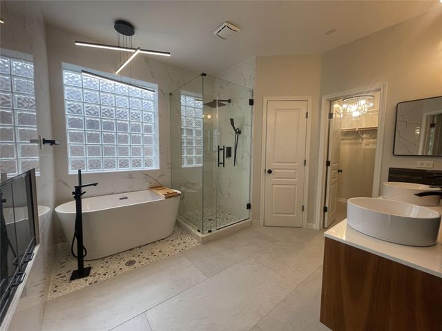 4323 Angelico LN, Round Rock, TX 78681