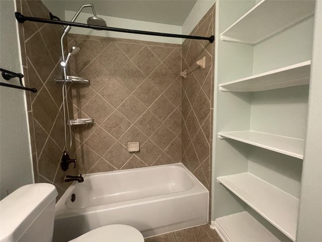 4323 Angelico LN, Round Rock, TX 78681