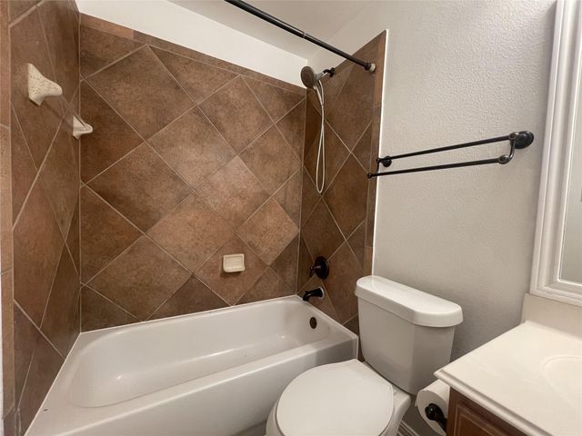 4323 Angelico LN, Round Rock, TX 78681