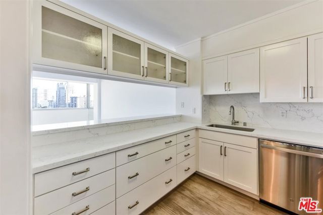 969 Hilgard Avenue 1205, Los Angeles, CA 90024