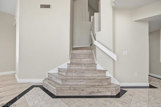 2960 Sun Lake Drive, Las Vegas, NV 89128