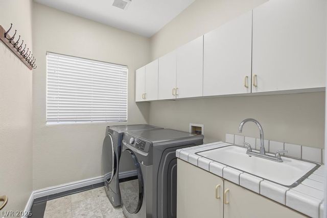 2960 Sun Lake Drive, Las Vegas, NV 89128