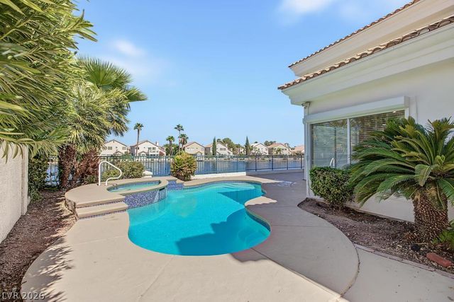 2960 Sun Lake Drive, Las Vegas, NV 89128