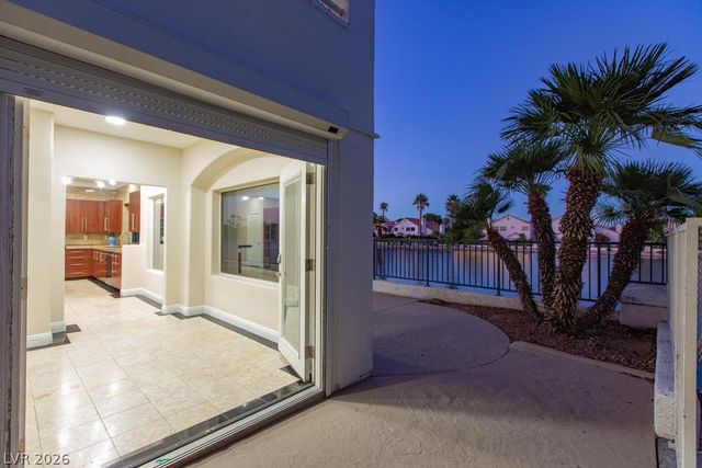 2960 Sun Lake Drive, Las Vegas, NV 89128