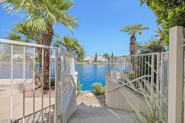 2960 Sun Lake Drive, Las Vegas, NV 89128