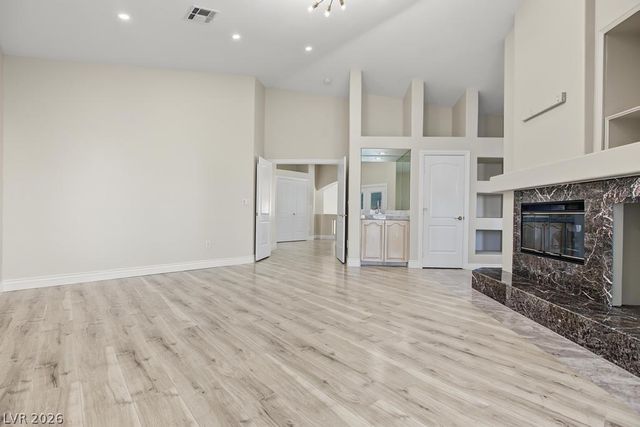 2960 Sun Lake Drive, Las Vegas, NV 89128