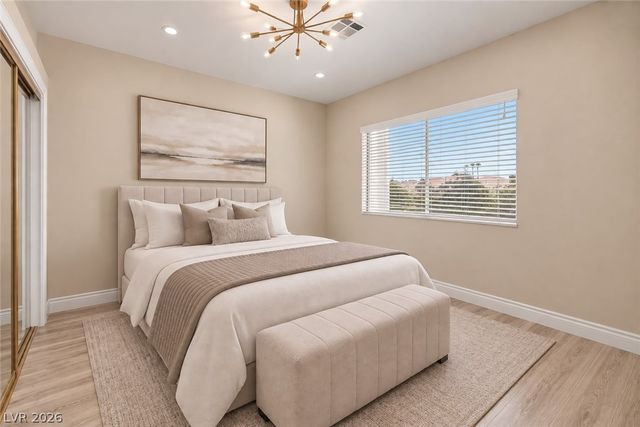 2960 Sun Lake Drive, Las Vegas, NV 89128