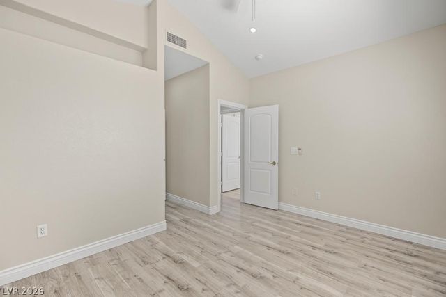 2960 Sun Lake Drive, Las Vegas, NV 89128