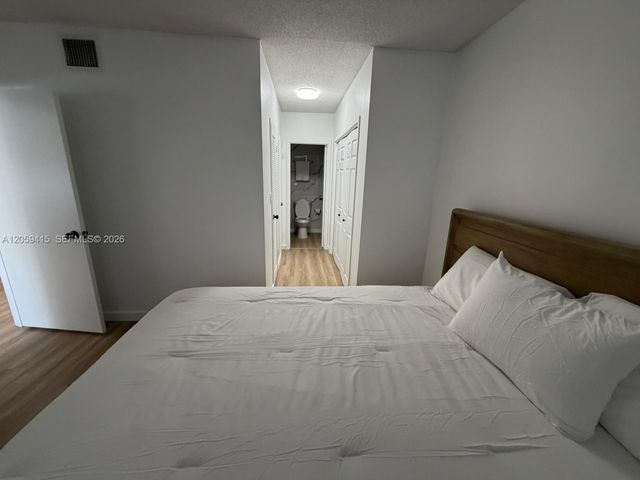 3725 S Ocean Drive 1411, Hollywood, FL 33019