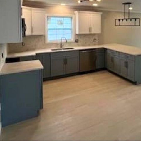 207 S Bowers Avenue, Iowa, LA 70647