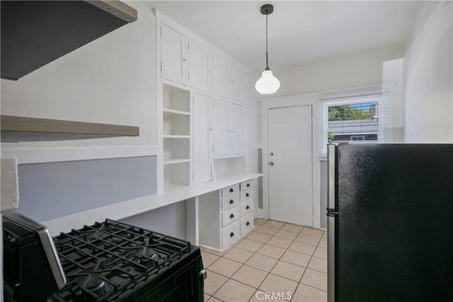 242 Gaviota, Long Beach, CA 90802