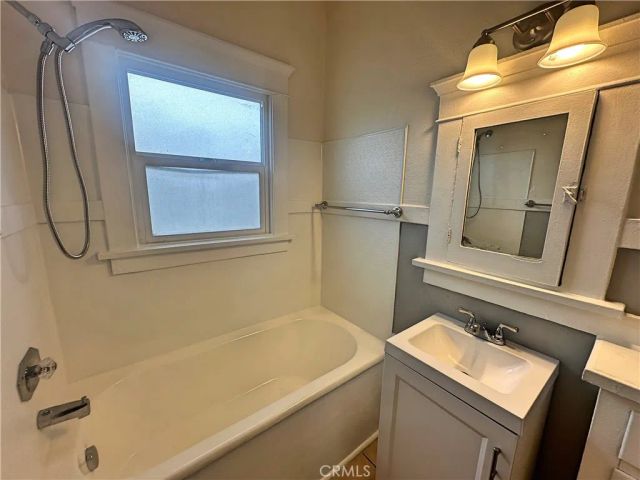 242 Gaviota, Long Beach, CA 90802