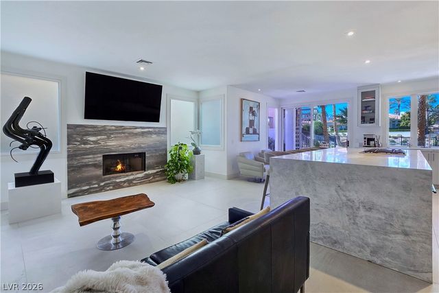 8812 Rainbow Ridge Drive, Las Vegas, NV 89117