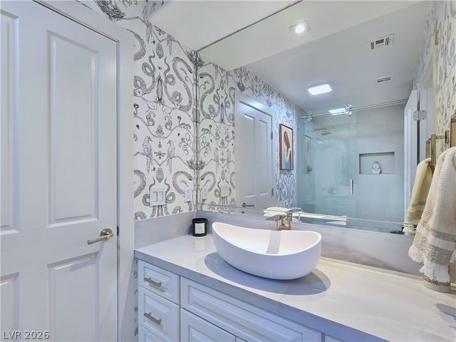 8812 Rainbow Ridge Drive, Las Vegas, NV 89117