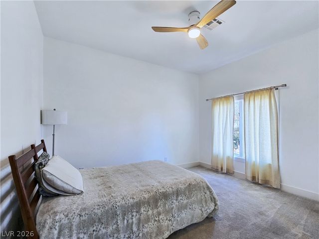 8812 Rainbow Ridge Drive, Las Vegas, NV 89117