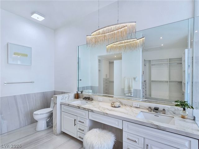 8812 Rainbow Ridge Drive, Las Vegas, NV 89117