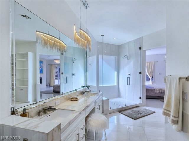 8812 Rainbow Ridge Drive, Las Vegas, NV 89117