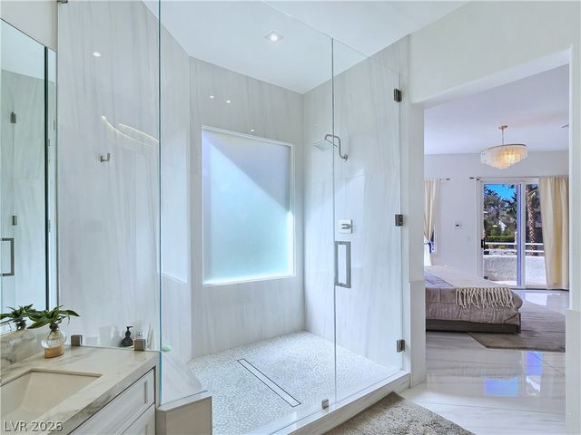 8812 Rainbow Ridge Drive, Las Vegas, NV 89117