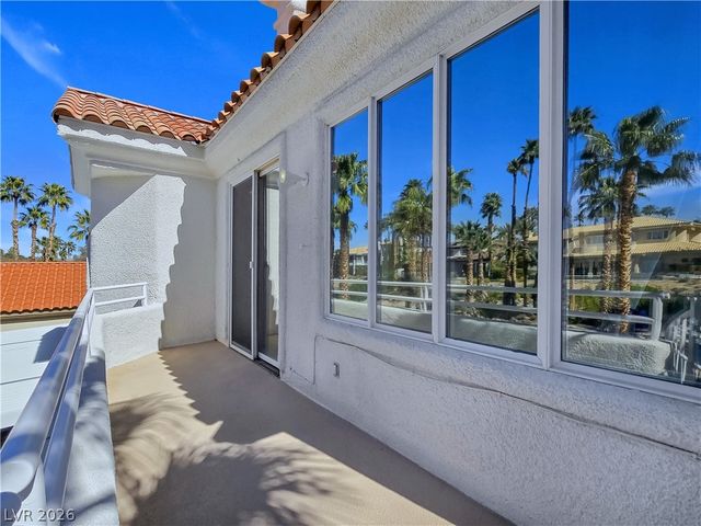 8812 Rainbow Ridge Drive, Las Vegas, NV 89117