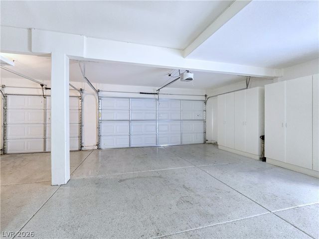 8812 Rainbow Ridge Drive, Las Vegas, NV 89117