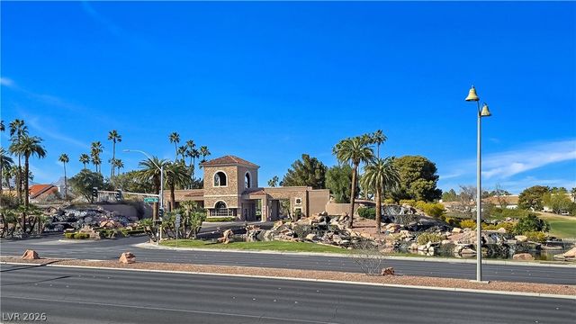 8812 Rainbow Ridge Drive, Las Vegas, NV 89117