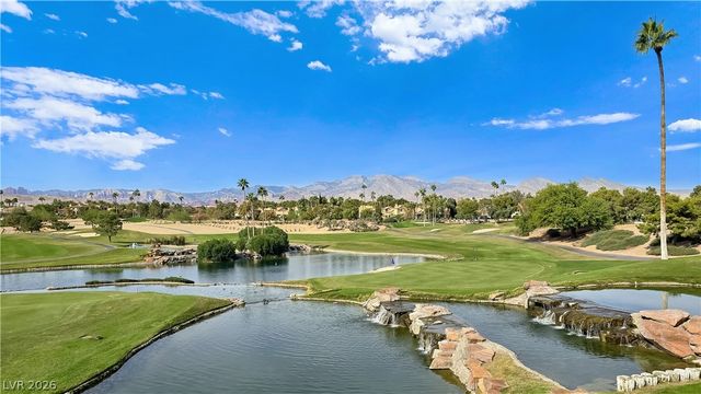 8812 Rainbow Ridge Drive, Las Vegas, NV 89117