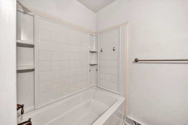 3552 Forester RD, Roanoke, VA 24015