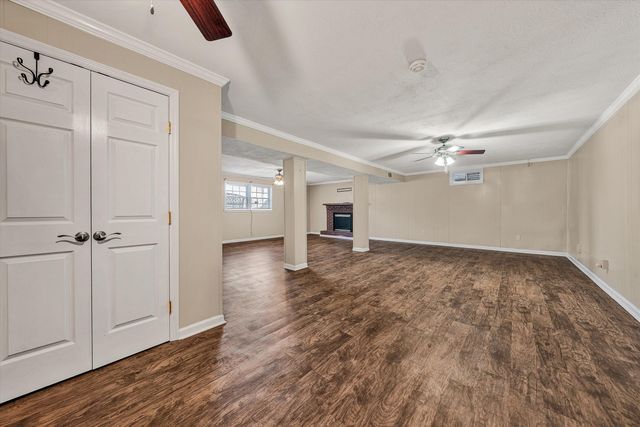 3552 Forester RD, Roanoke, VA 24015