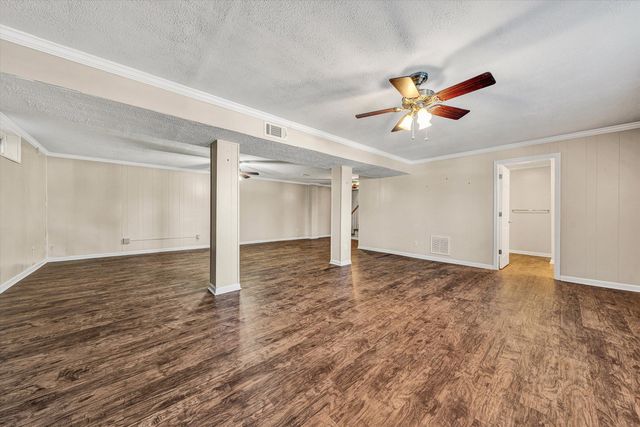 3552 Forester RD, Roanoke, VA 24015