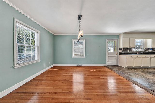 3552 Forester RD, Roanoke, VA 24015