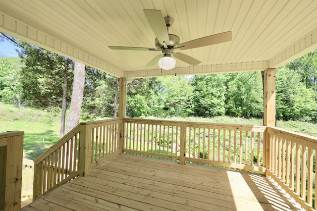 2013 Rosemary Dr, Clarksville, TN 37042