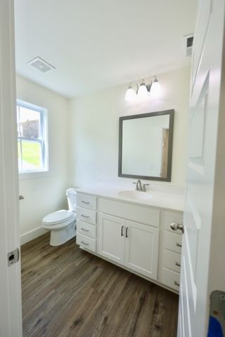 2013 Rosemary Dr, Clarksville, TN 37042